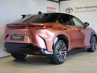 Lexus RZ 450e Luxury AWD 132kW