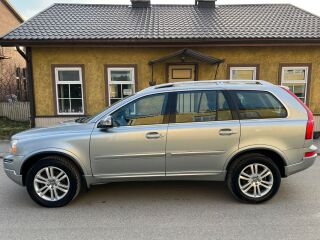 Volvo XC90 Facelift SUMMUM 4WD 2.4 D5 147кВ