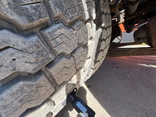 Volvo FM X 330 6x2 248kW
