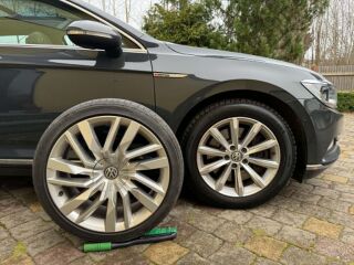 Volkswagen Passat 4 Motion  Highline TDI 2.0 176kW 2.0 176кВ