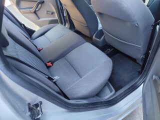 Ford Focus 1.6 74kW