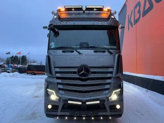 Mercedes-Benz Actros 2863 6x4 460kW