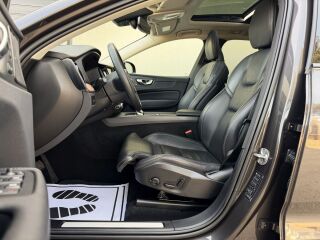 Volvo XC60 AWD Luxury Inscription FaceLift MY23 2.0 T6 Twin-Engine PLUG-IN-HYBRID LONG RANGE 293kW