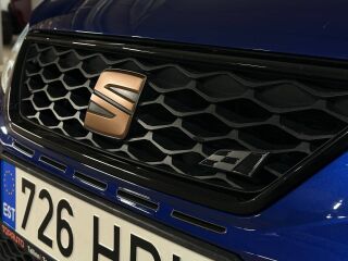 SEAT Leon ST Cupra 300 4Drive 2.0 221kW