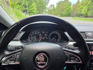 Skoda Superb 1.4 110kW