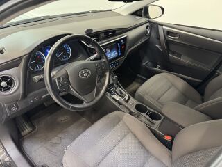 Toyota Corolla Facelift 1.6 97kW