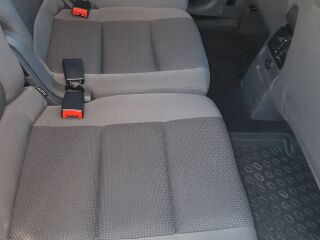 Volkswagen Touran 1.6 77kW