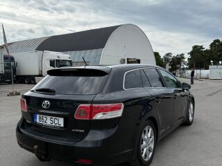 Toyota Avensis 2.0 93кВ
