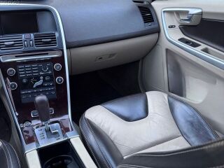 Volvo XC60 Summum 2.4 136kW