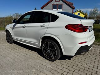 BMW X4 M-pakett 2.0 140kW