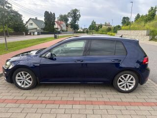 Volkswagen Golf 1.5 96кВ