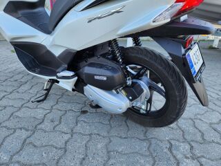 Honda PCX 125 HONDA WW125EX2 JF64E 8kW