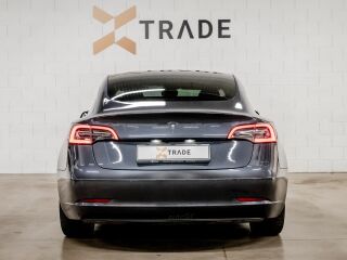 Tesla Model 3 Standard Range+ FSD 239kW