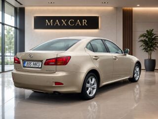 Lexus IS 220 2.2 130kW