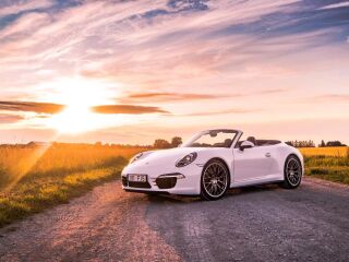 Porsche 911 Carrera 4S Cabriolet 3.8 294кВ
