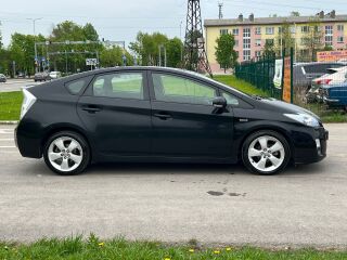 Toyota Prius 1.8 R4 73кВ
