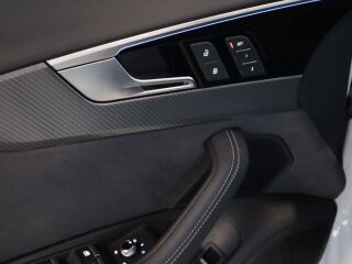 Audi RS 4 TFSI quattro 2.9 331kW