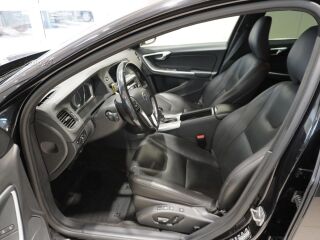Volvo V60 2.0 140kW