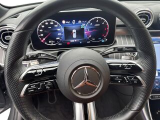 Mercedes-Benz C 220 d 4Matic AMG Night pakett 2.0 147kW