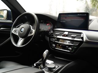 BMW 530 LCI 3.0 210kW