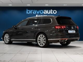 Volkswagen Passat R-Line 4 Motion 140kW