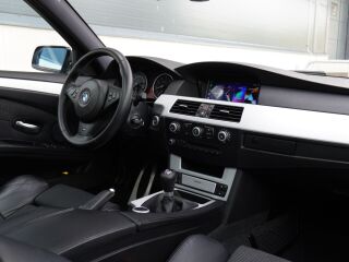 BMW 525 M-Pakett Touring 2.5 R6 160kW