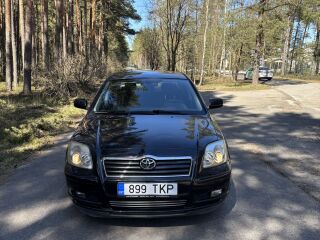 Toyota Avensis Linea Sol Elegant 2.0 108kW