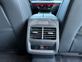 Volkswagen Passat Business 1.5 eTSI 110kW