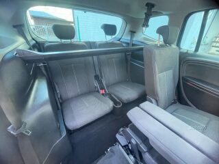 Opel Zafira Sport Tourer 2.0 R4 TDCI 121kW