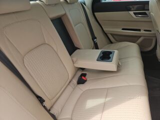 Jaguar XF 20d Portfolio 2.0 132кВ