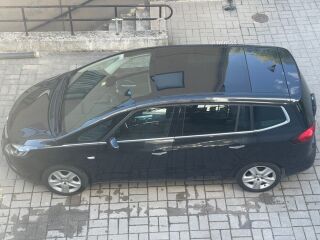 Opel Zafira Sport Tourer 2.0 R4 TDCI 121kW