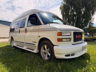 GMC Savana American road ultra 5.7 190kW