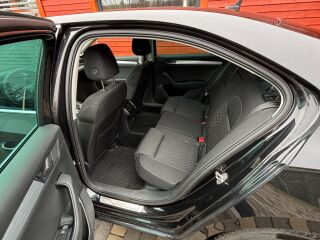 Skoda Superb 2.0 140kW