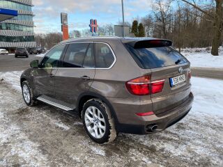 BMW X5 3.0 180kW