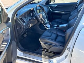 Volvo XC60 Ocean Race Black Edition 2.0 D3 110kW