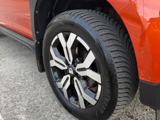 Dacia Duster SR DHD4 AD6UB220M0B0 1.5 84кВ