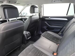 Volkswagen Passat R-line 4Motion 2.0 147kW
