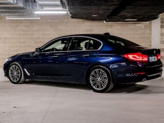 BMW 530 3.0 R6 195кВ