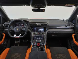 Lamborghini Urus PEARL CAPSULE 478kW