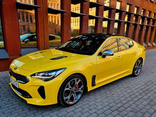 Kia Stinger Sunset Yellow Limited Edition 3.3 V6 BiTurbo 272кВ