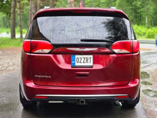 Chrysler Pacifica 3.6 214кВ