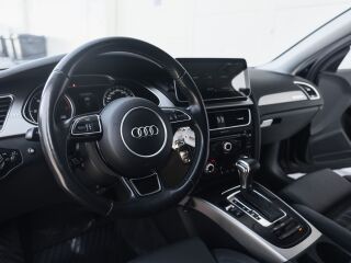 Audi A4 Limousine S-Line Quattro Facelift 2.0 R4 TDI 130kW