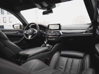 BMW M550 3.0 R6 294kW