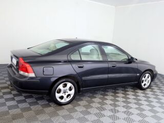 Volvo S60 Summum 2.4 D5 120kW