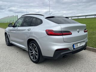 BMW X4 d xDrive M-Sportpakett 3.0 R6 210kW