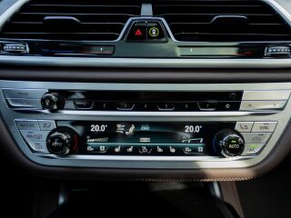 BMW 750 i xDrive M-Sportpakett 4.4 390kW