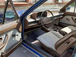 Audi 100 2D Sedan 2.0 84kW