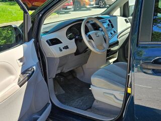 Toyota Sienna 3.5 197кВ