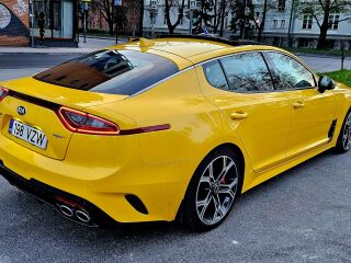 Kia Stinger Sunset Yellow Limited Edition 3.3 V6 BiTurbo 272кВ