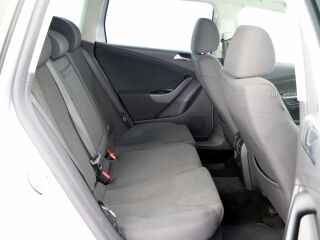 Volkswagen Passat Comfortline Facelift ATM 2.0 TDI 103kW